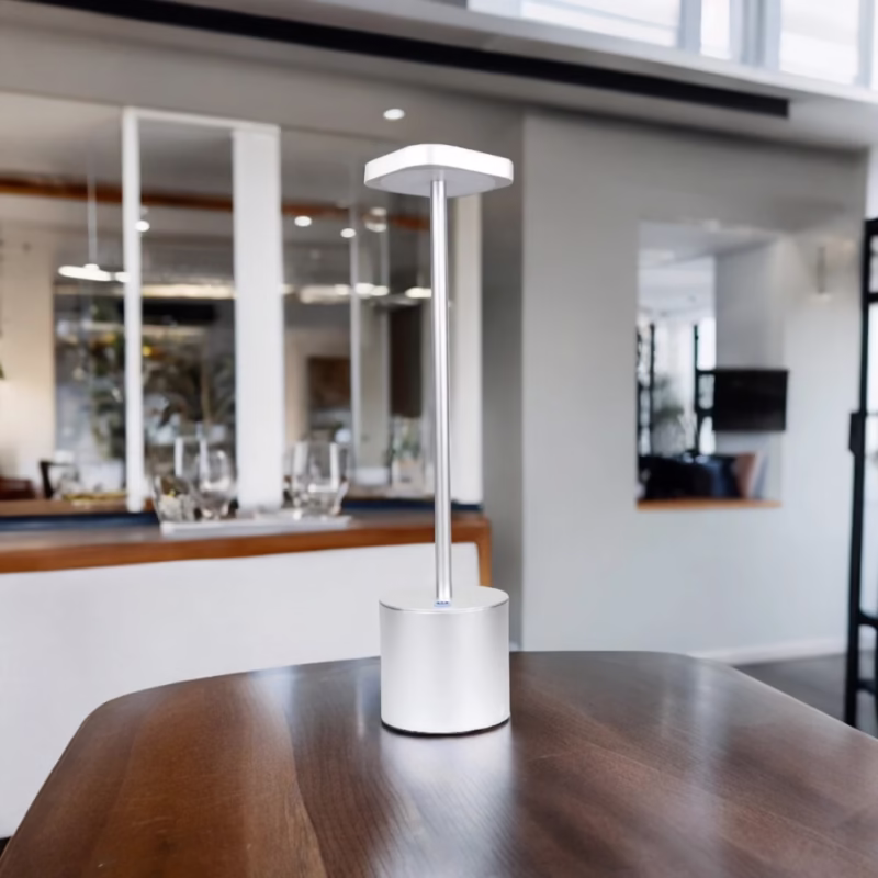 Lampe de table sans fil argent Moderna