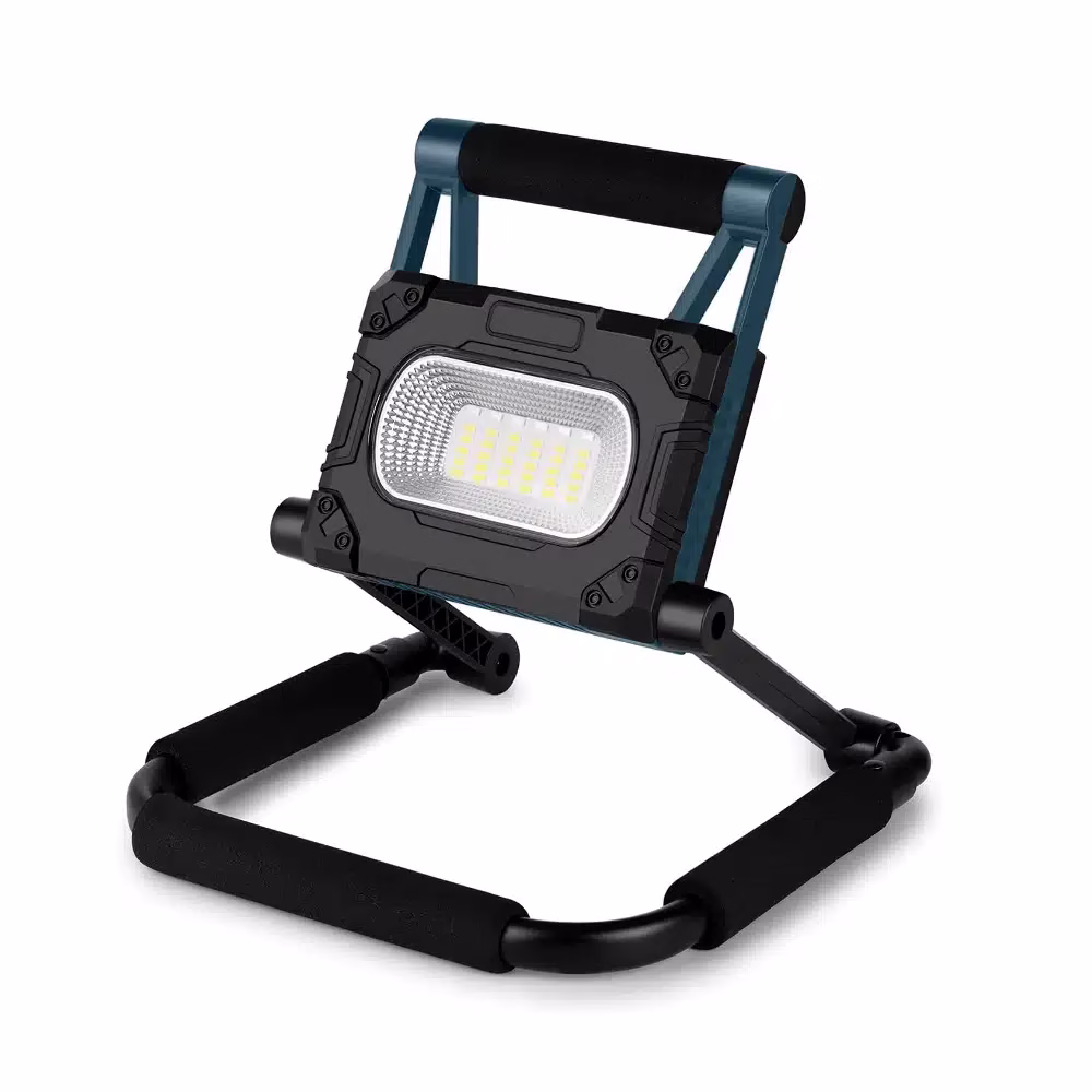 Projecteur LED professionnel rechargeable solaire Projecteur LED professionnel rechargeable solaire