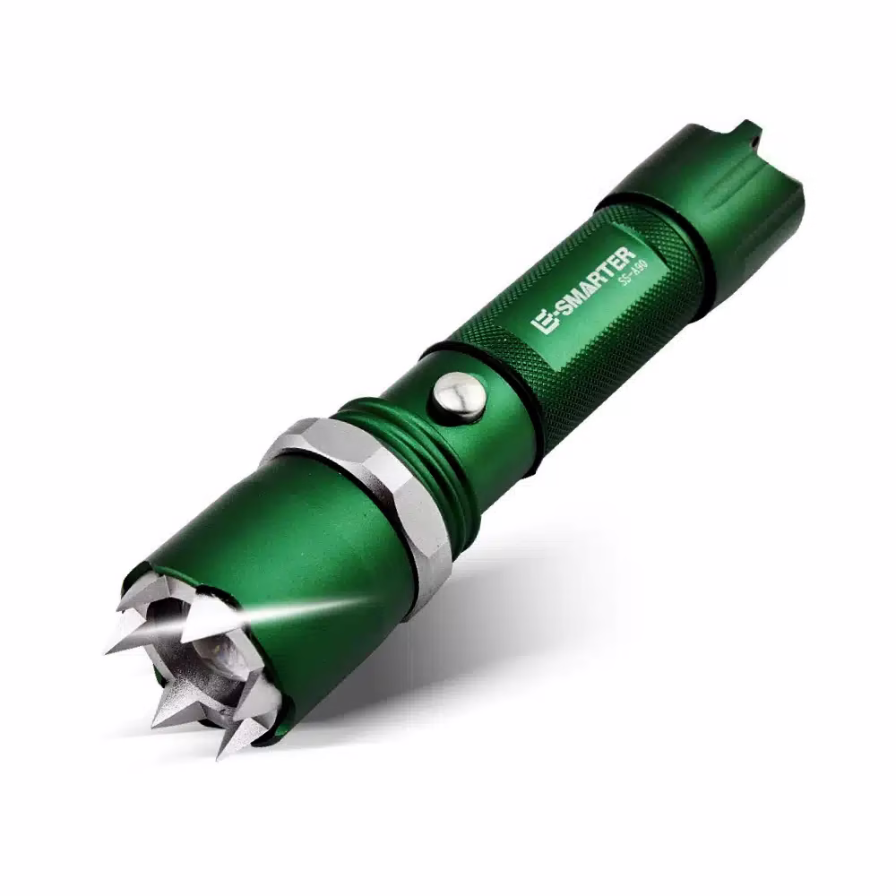 Lampe tactique rechargeable self-defense verte Hooked Lampe tactique rechargeable self-defense verte Hooked