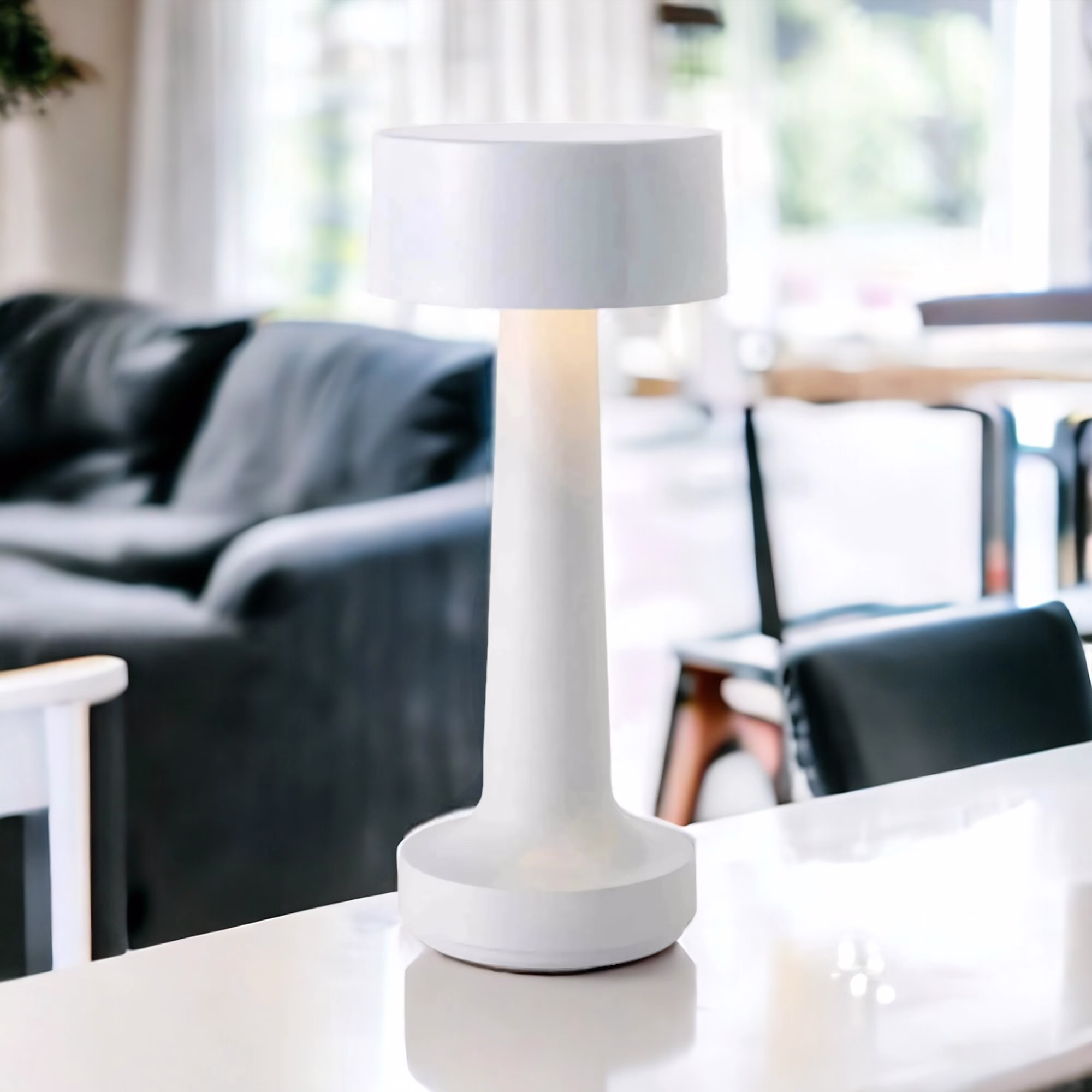 Lampe de table sans fil blanche Nora Lampe de table sans fil blanche Nora