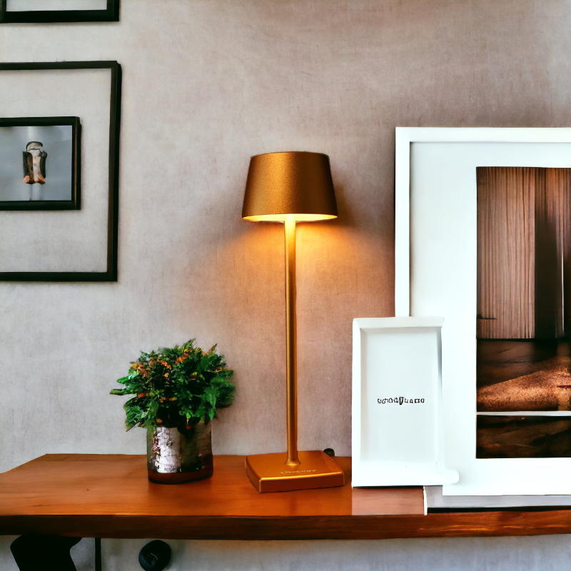 Lampe de chevet rechargeable or Coffee
