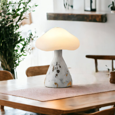 Lampe Champi-cloud sur table à manger