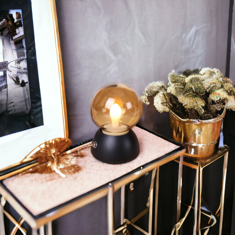 Lampe de table rechargeable rétro noire Britishlight pour entrer dans un intérieur à l'anglaise