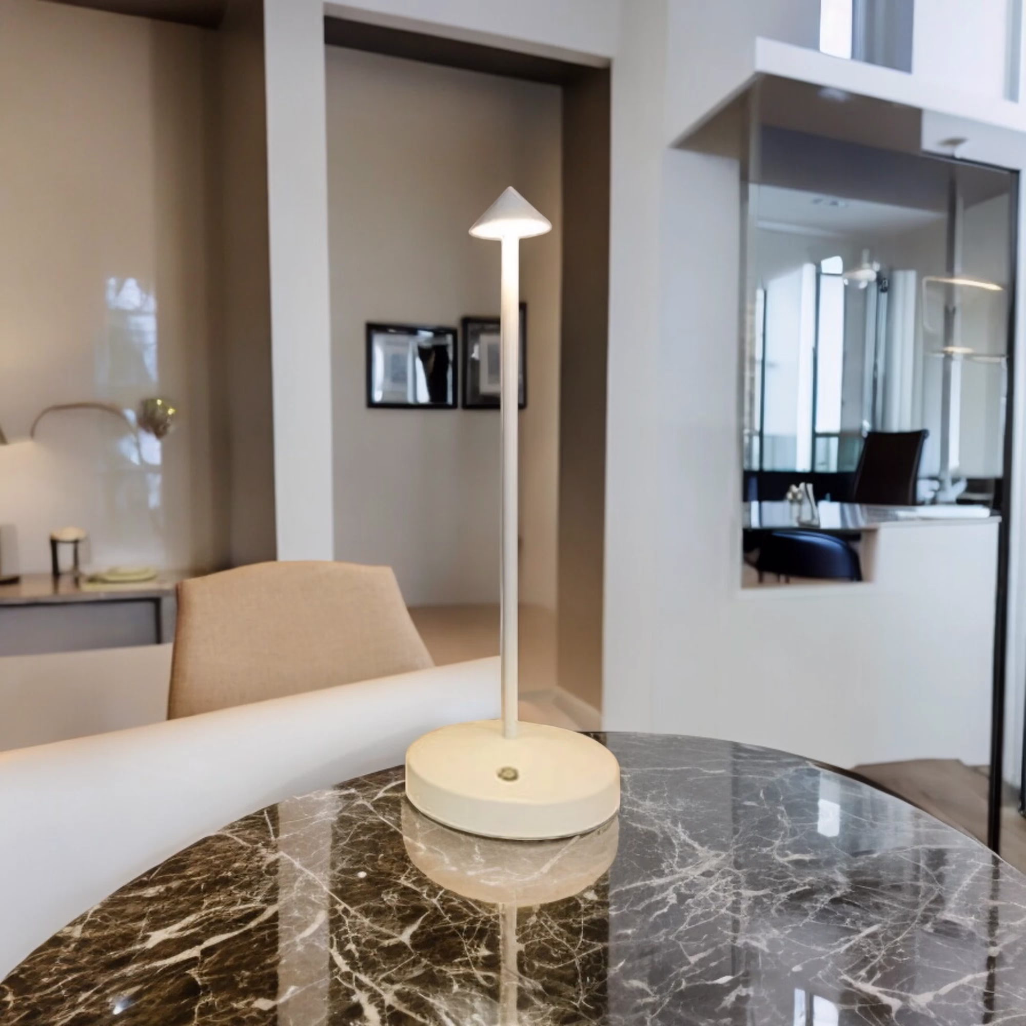 Lampe de table sans fil originale blanche Rosia-Photoroom Lampe de table sans fil originale blanche Rosia