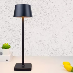 Lampe de table rechargeable noire Coffee
