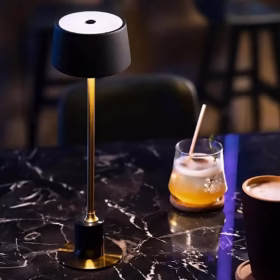 Lampe de table LED sans fil rechargeable Nevra