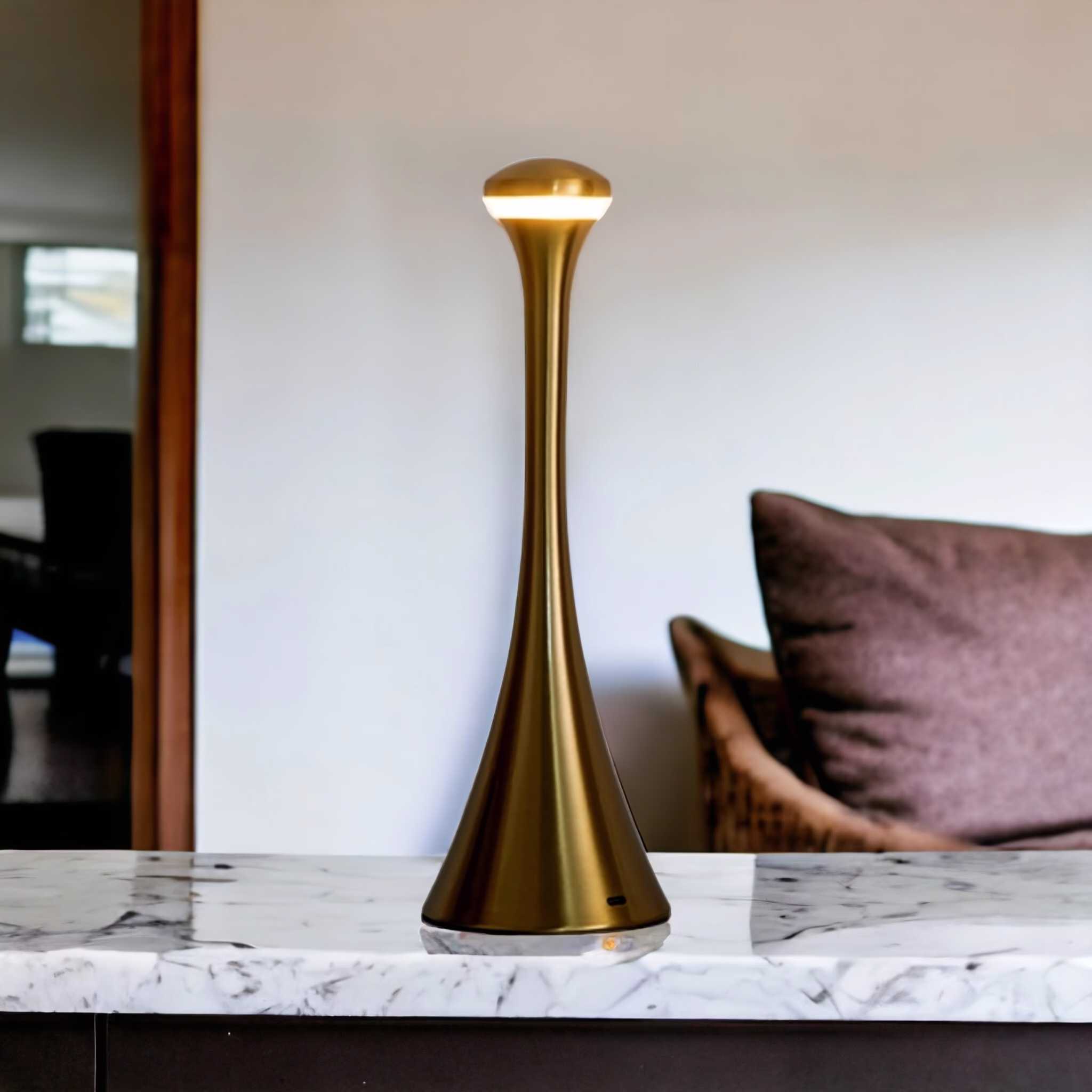 Lampe-de-table-sans-fil-elegante-Rodia-30.webp Lampe de table sans fil élégante Or Rodia – Image 1