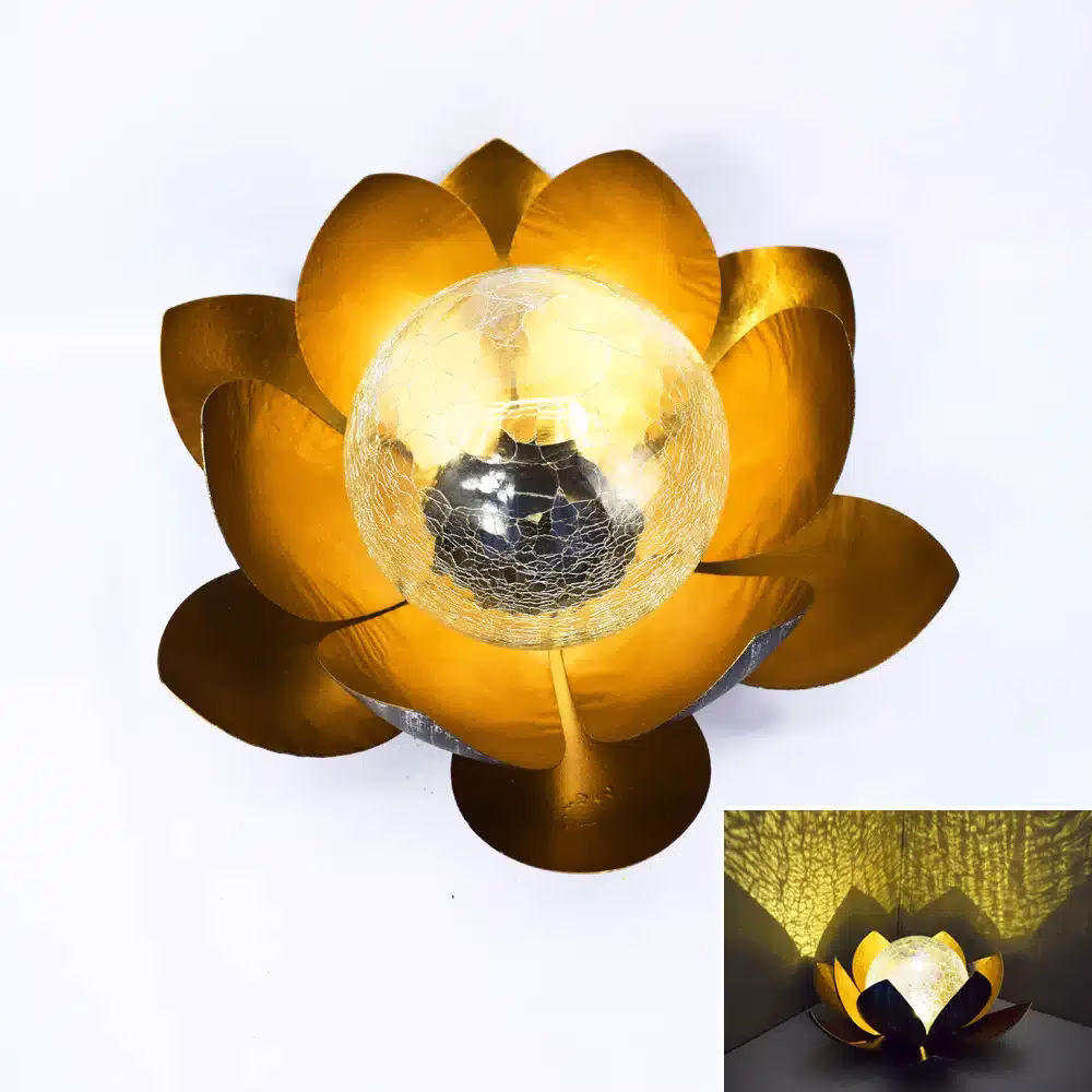 Lampe-solaire-decorative-lotus-doree-1-1.webp Lampe solaire décorative lotus dorée – Image 1