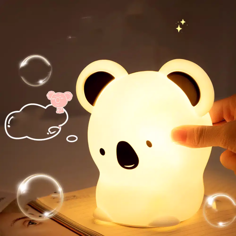 Veilleuse-enfant-rechargeable-Koala-Kaloo-1-1.webp Veilleuse enfant rechargeable Koala Kaloo – Image 1