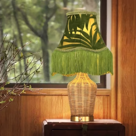 Lampe table rechargeable en rotin L5871